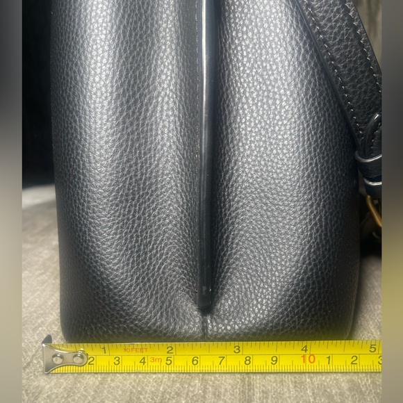 coach bucket bag - Picture 6 of 7